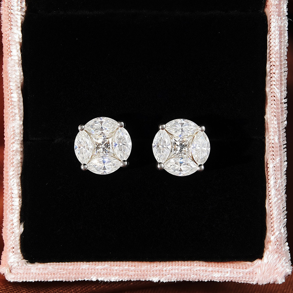 Brinco de Moissanite Serenity  - Cluster Stud Ear avaliação e preço